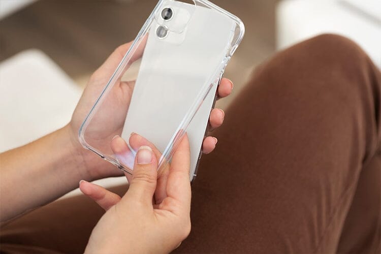 Will An iPhone 13 Case Fit Your iPhone 14? Dimensions, Compared