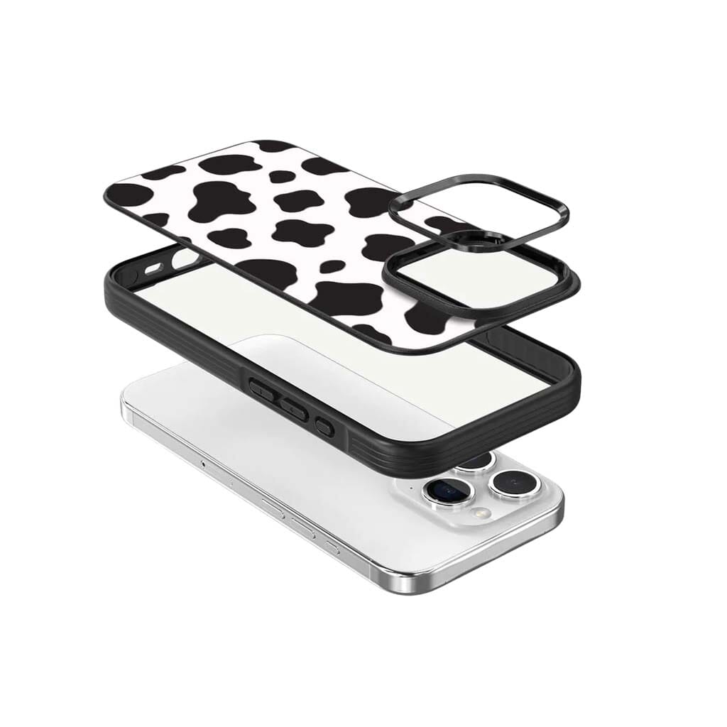 iPhone 15 Pro Max Case With MagSafe - Black Cow