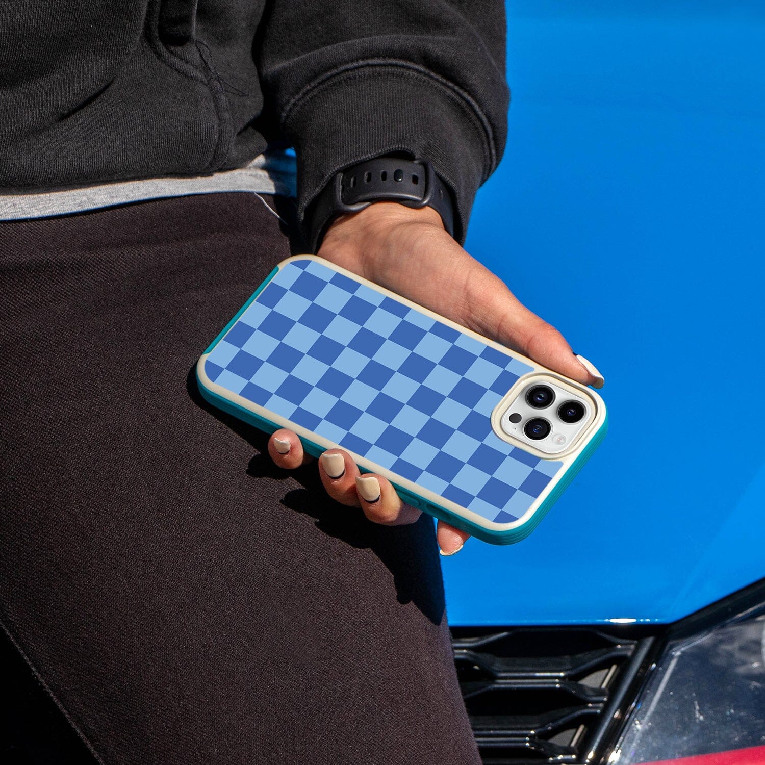 MagSafe iPhone 14 Pro Max Blue Checkerboard Print Case