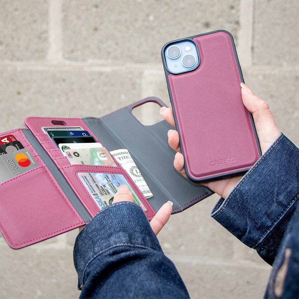 Traveler LeatherSafe iPhone 14 Pro Max Wallet Cases