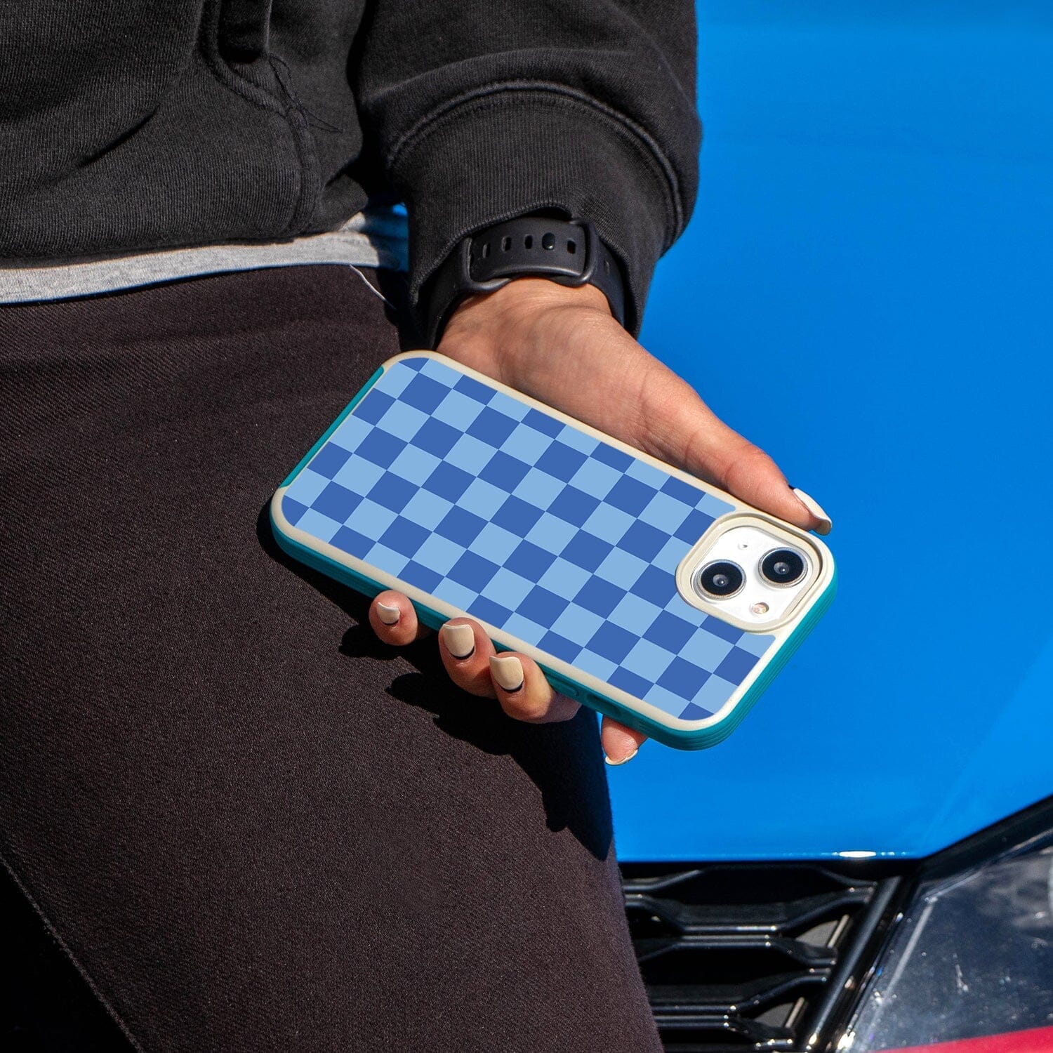 MagSafe iPhone 13 Blue Checkerboard Print Case